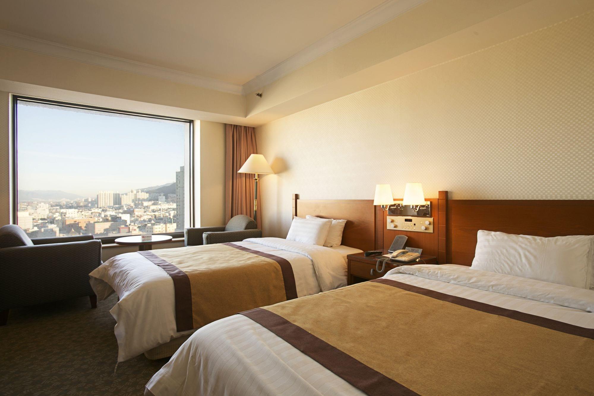 Hotel Paragon Busan Exterior photo